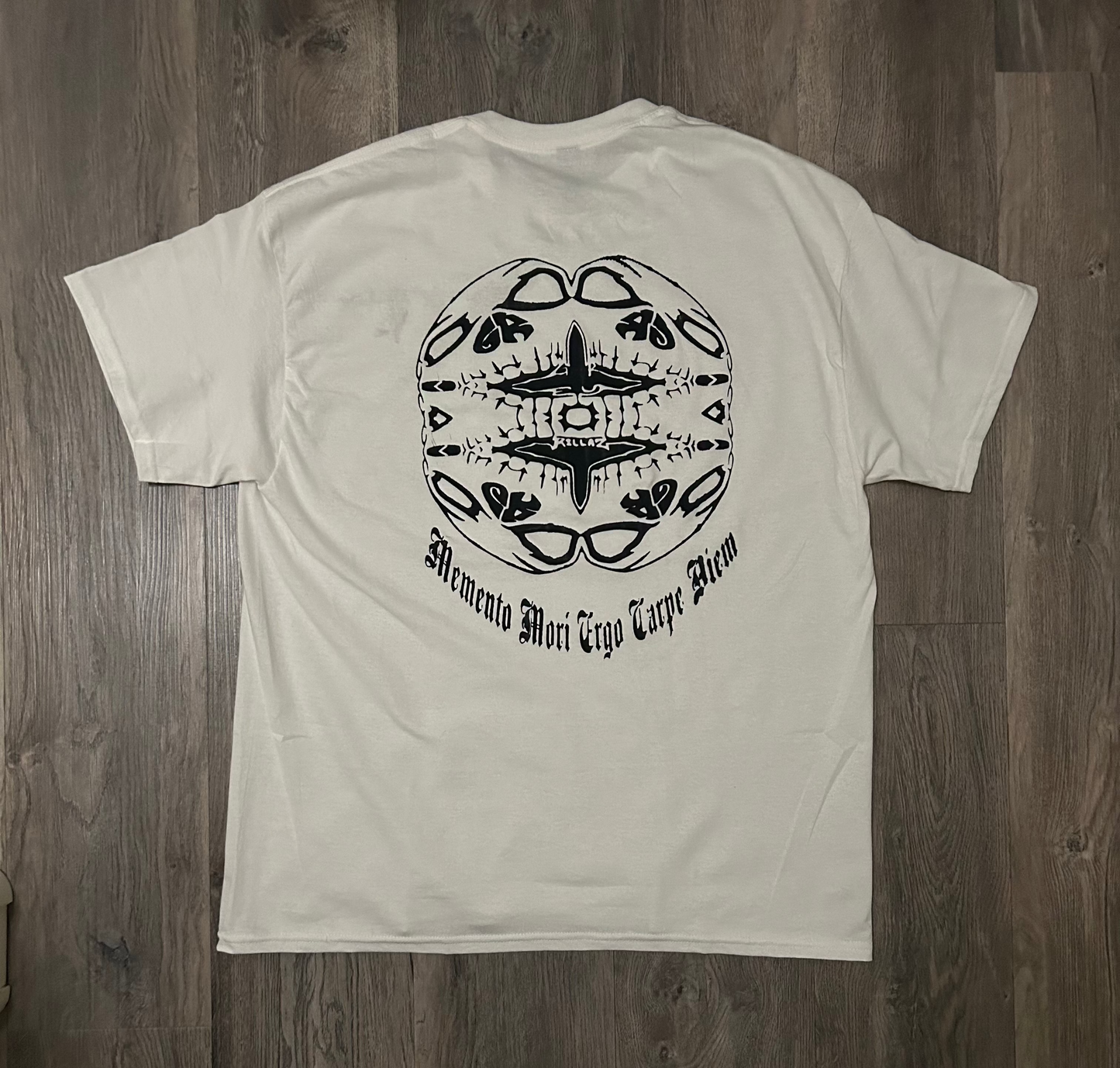 MEMENTO MORI TEE